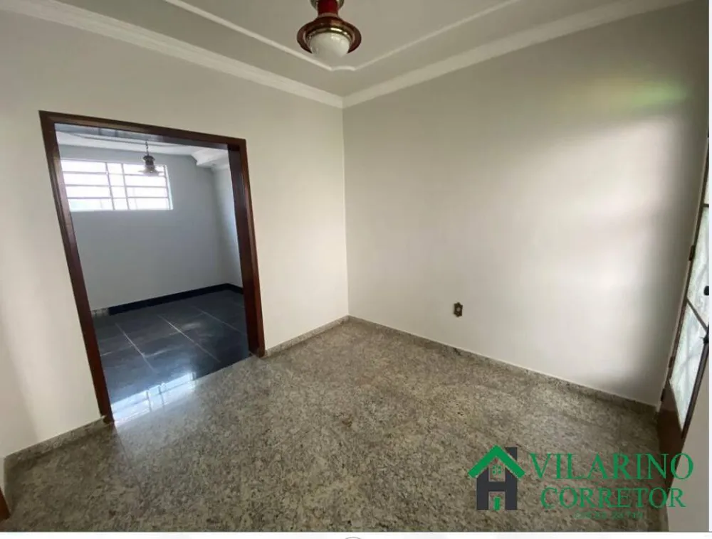 Casa, 3 quartos, 327 m² - Foto 2