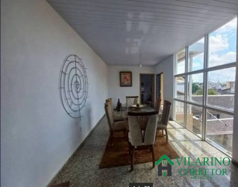 Casa, 5 quartos, 220 m² - Foto 2