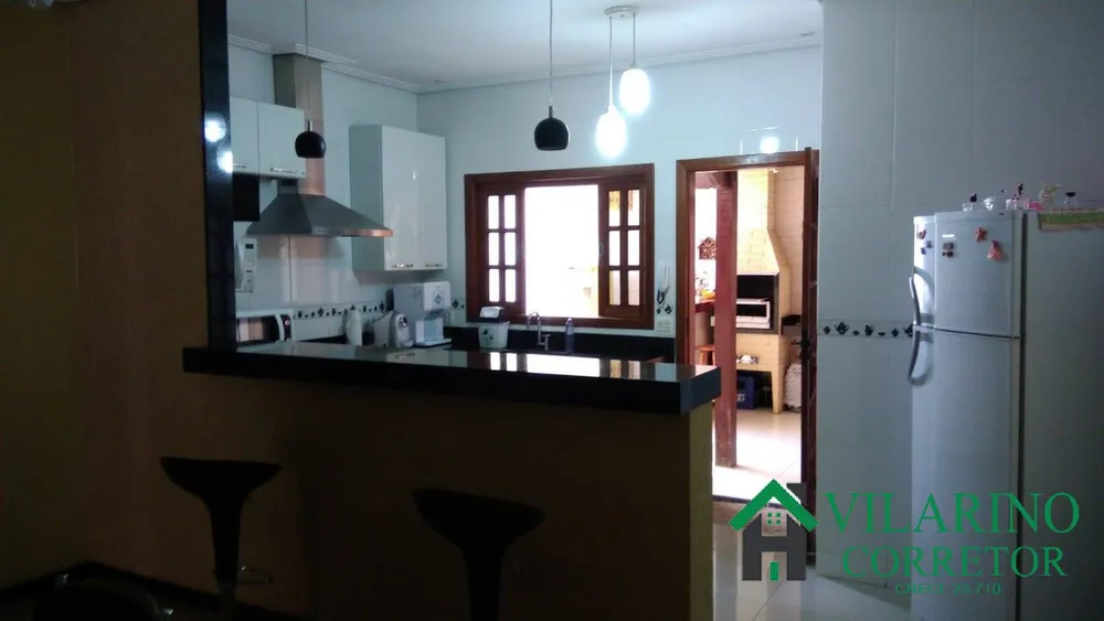 Casa, 3 quartos, 170 m² - Foto 4
