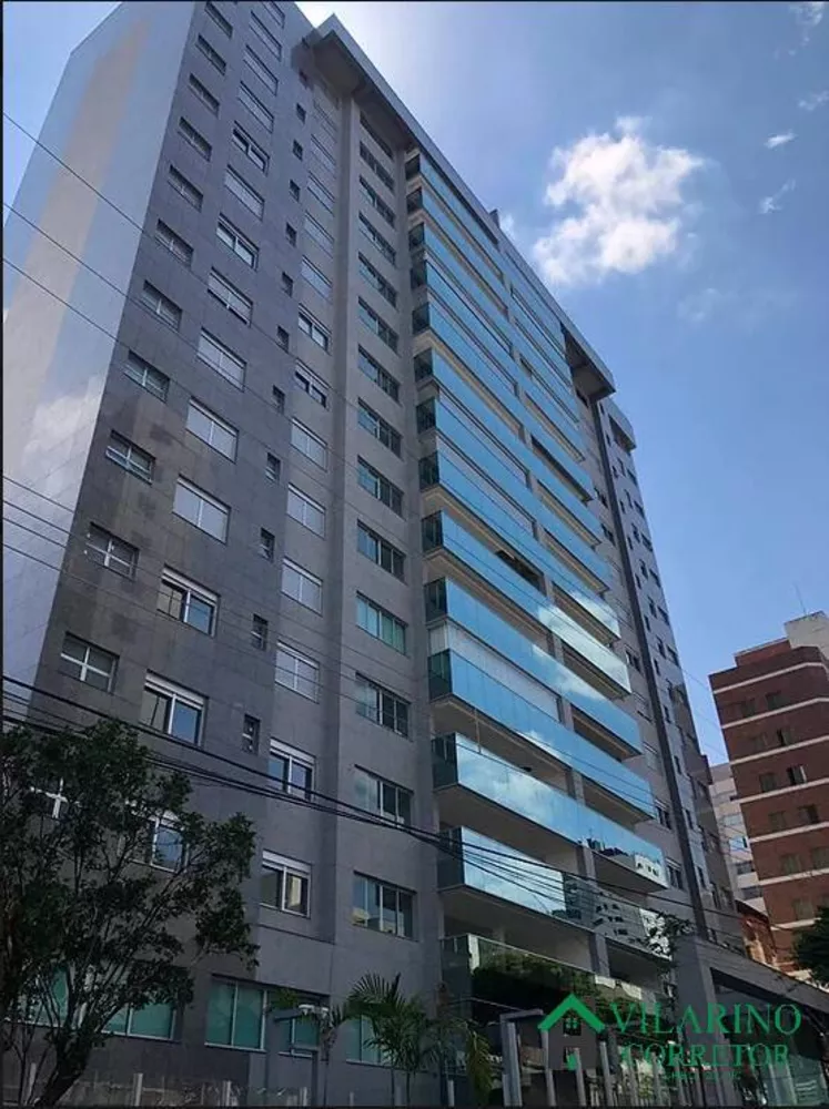 Apartamento à venda com 4 quartos, 197m² - Foto 2