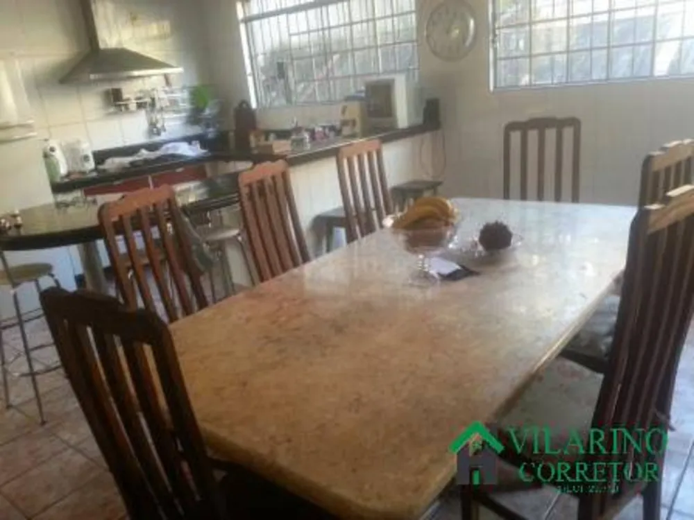 Casa, 3 quartos, 221 m² - Foto 5