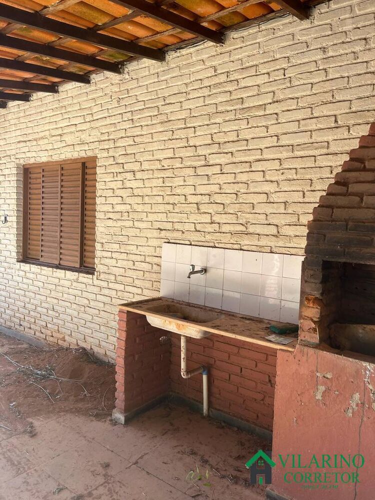 Sítio, 2 quartos, 8245 m² - Foto 1