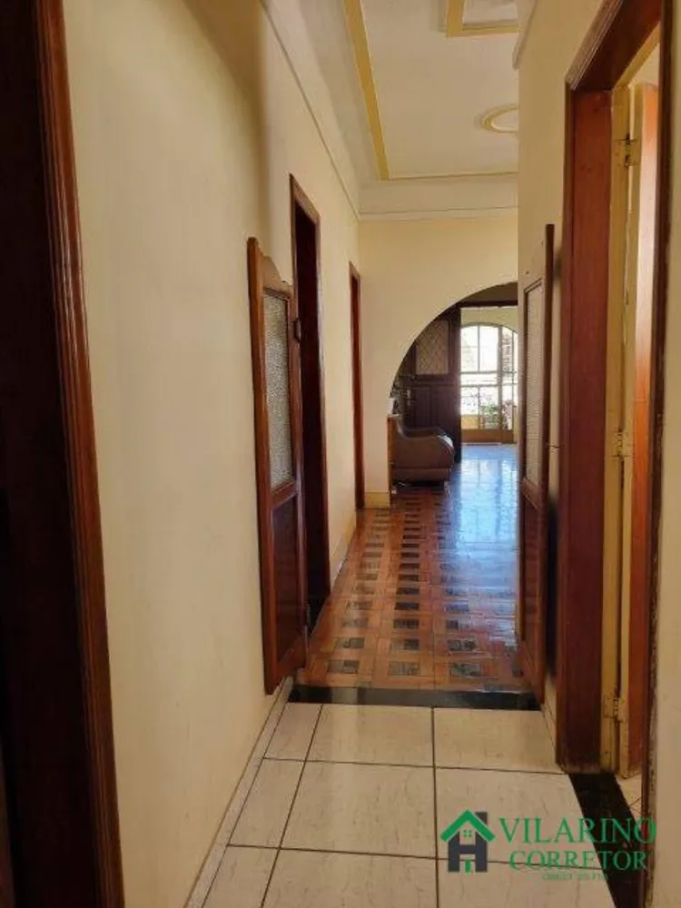 Casa, 5 quartos, 220 m² - Foto 2