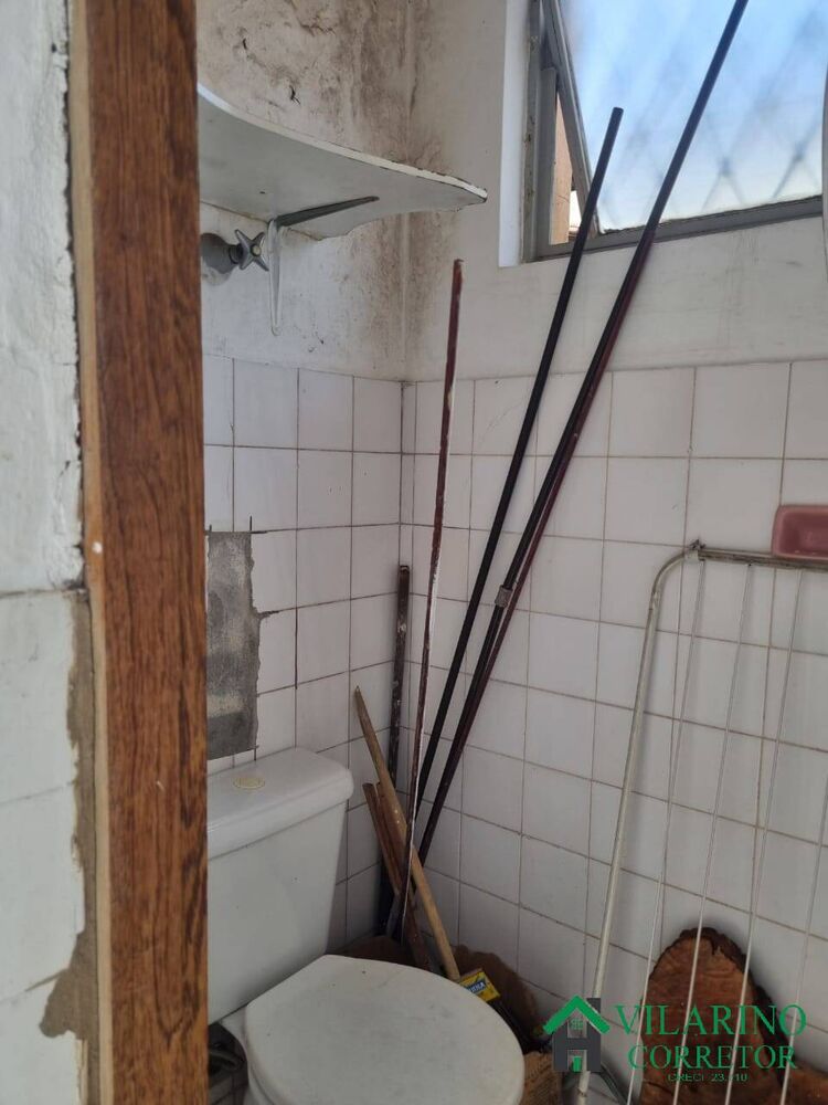 Apartamento à venda com 3 quartos, 110m² - Foto 2