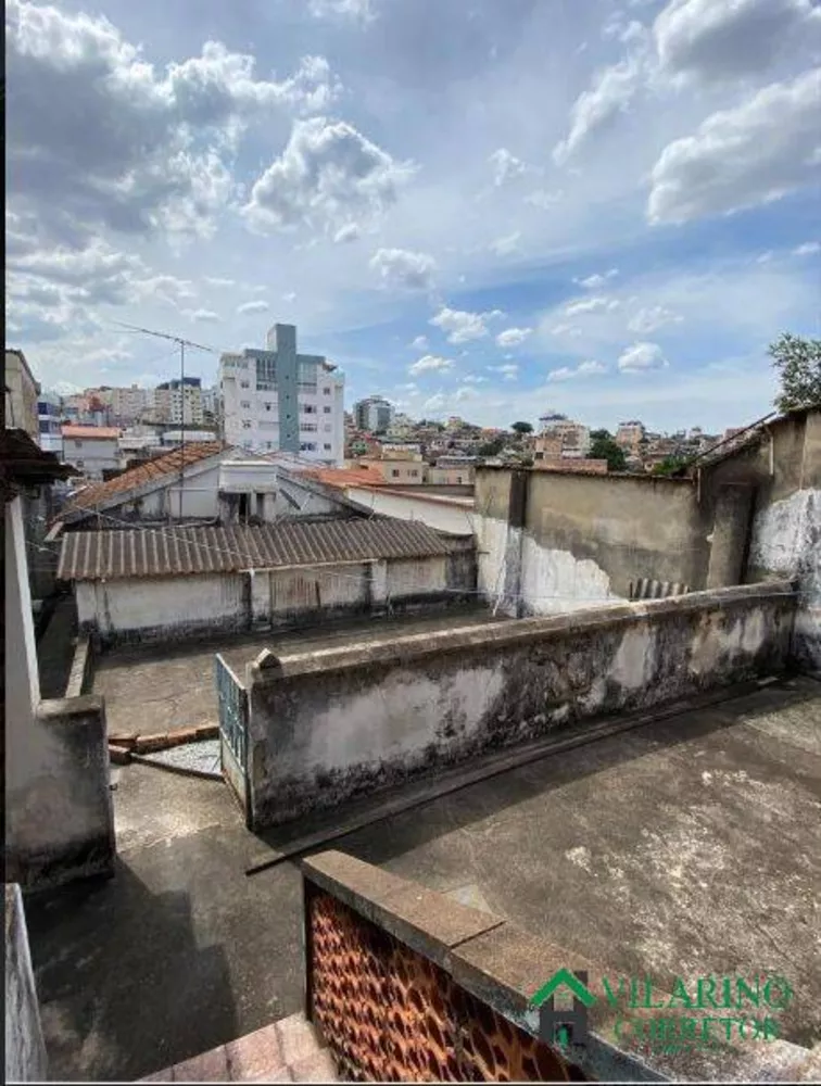 Casa à venda com 4 quartos, 137m² - Foto 10