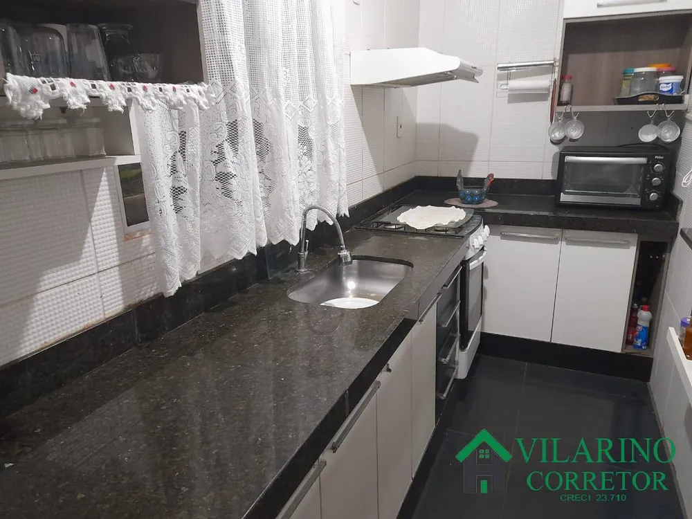 Casa, 3 quartos, 245 m² - Foto 4