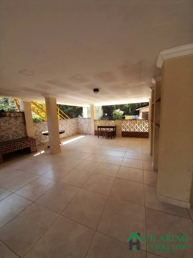 Casa, 3 quartos, 245 m² - Foto 2