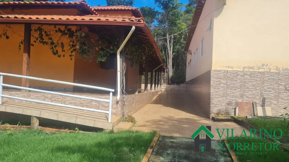 Chácara, 3 quartos, 2800 m² - Foto 2