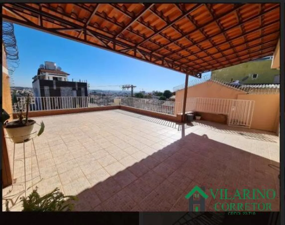 Casa à venda com 5 quartos, 273m² - Foto 3