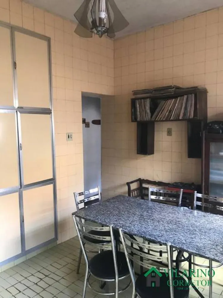 Casa, 3 quartos, 229 m² - Foto 7