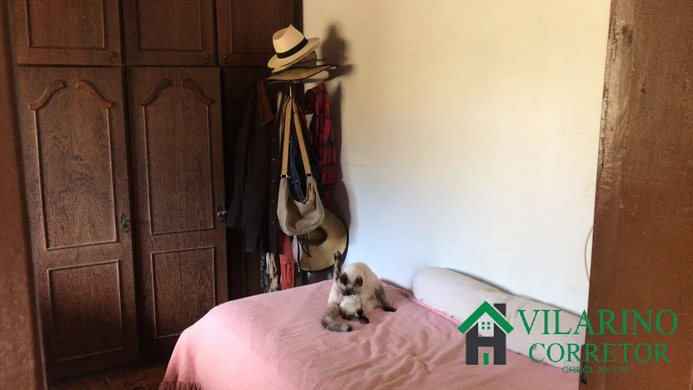 Chácara, 3 quartos, 2100 m² - Foto 1