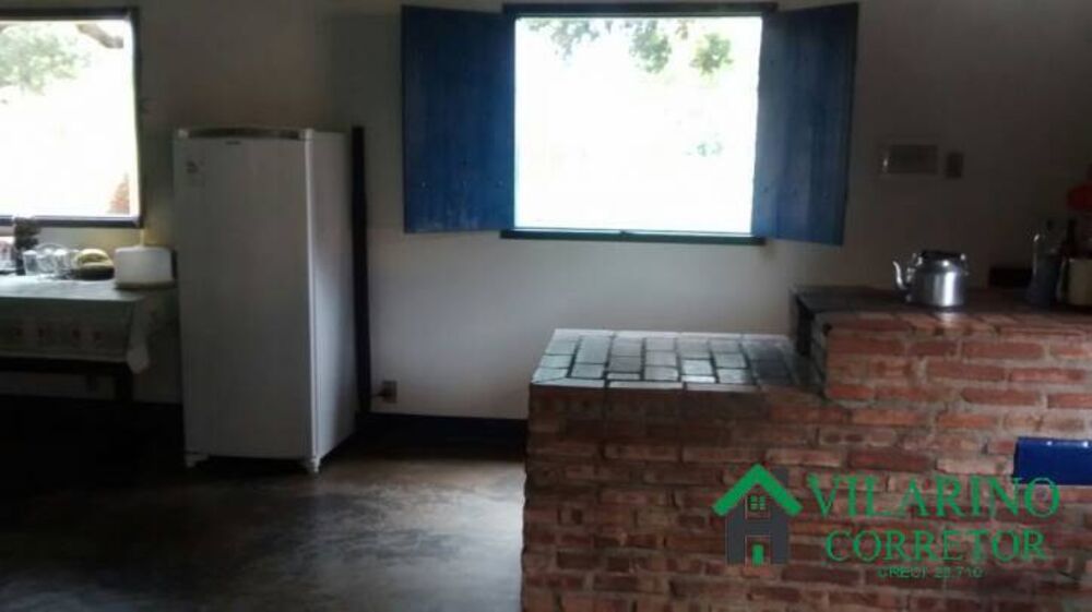 Sítio à venda com 4 quartos, 100m² - Foto 2