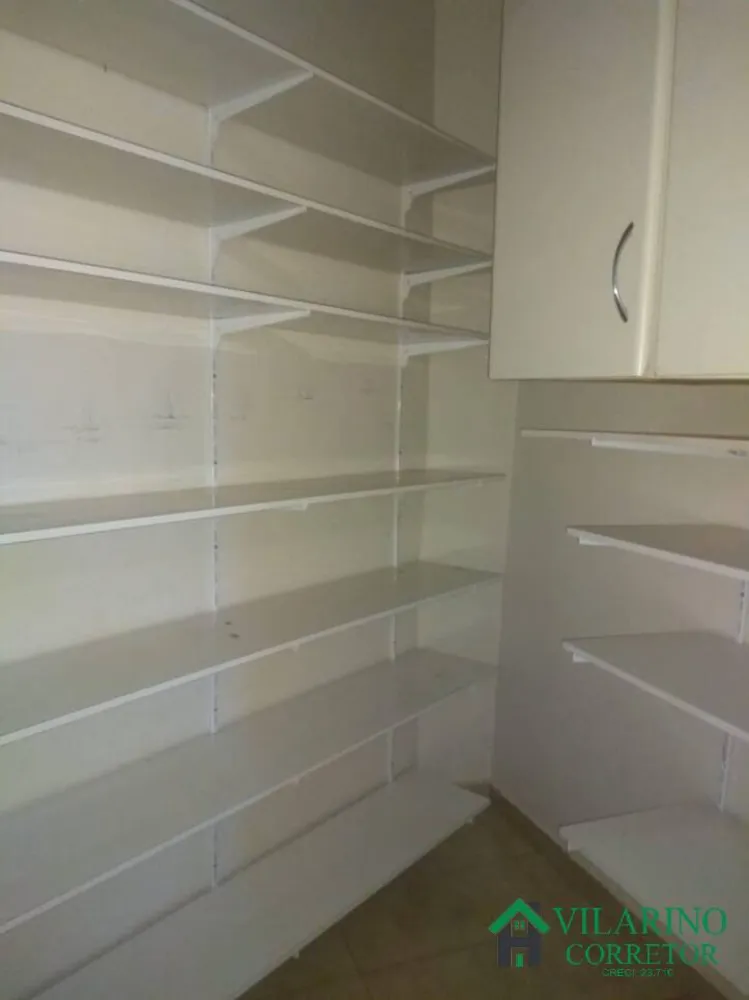 Casa, 3 quartos, 240 m² - Foto 15