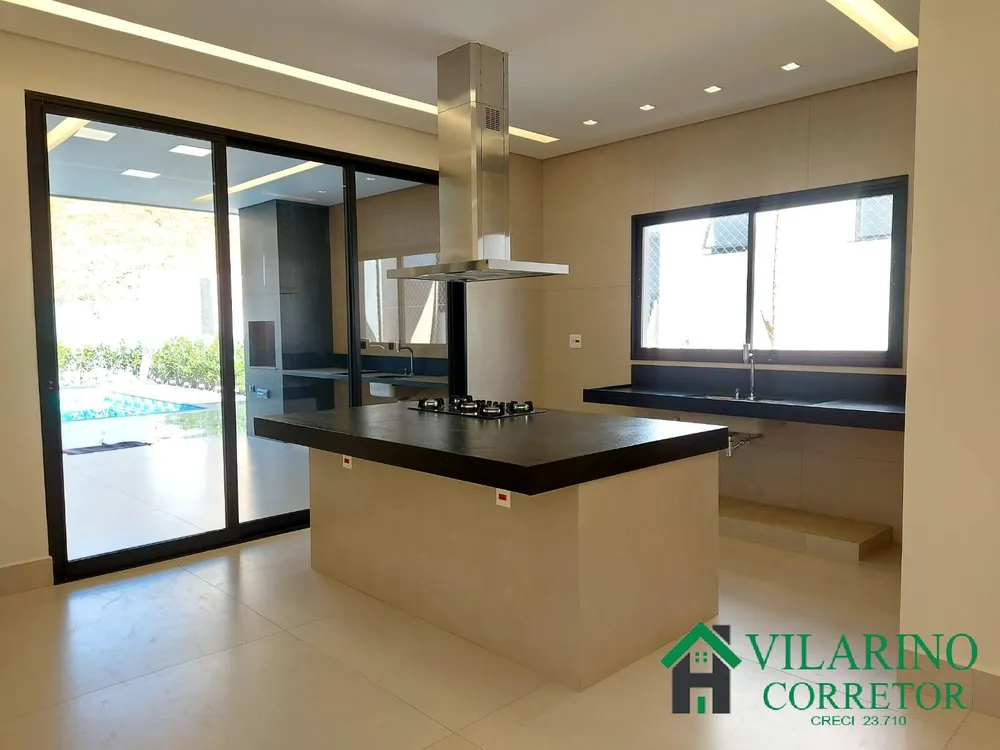 Casa, 4 quartos, 225 m² - Foto 3