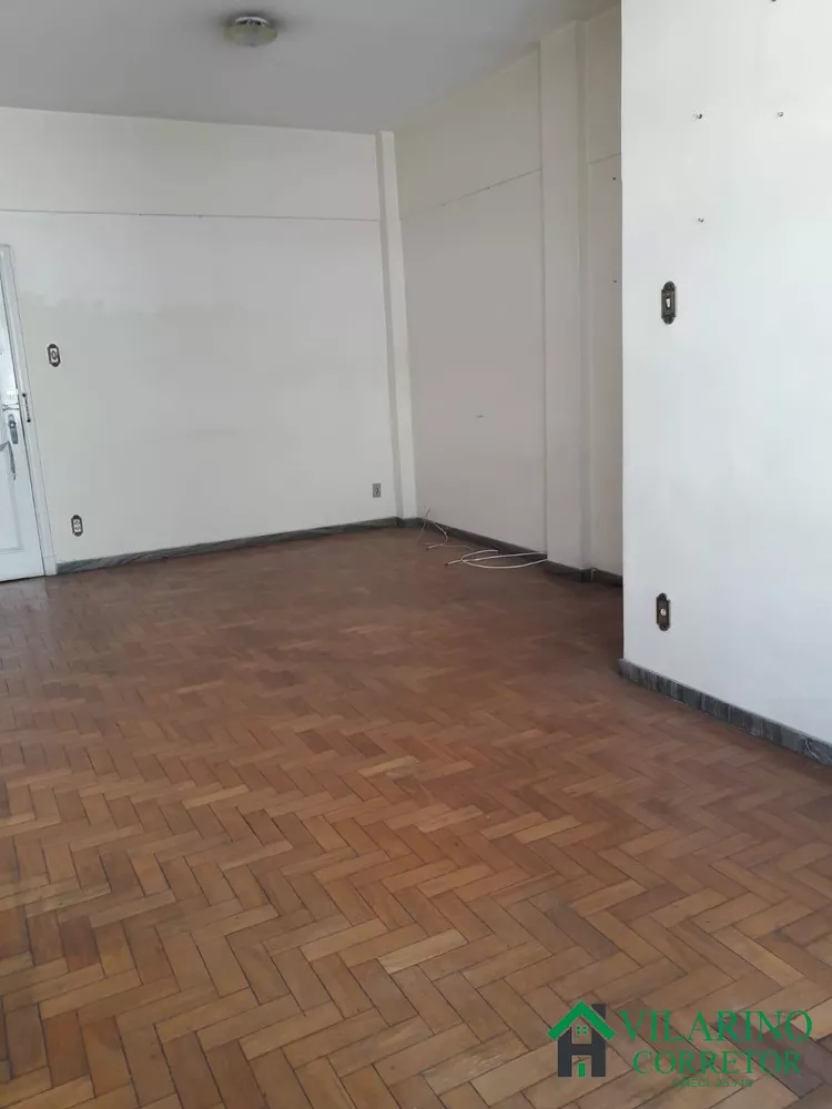 Apartamento à venda com 3 quartos, 99m² - Foto 11