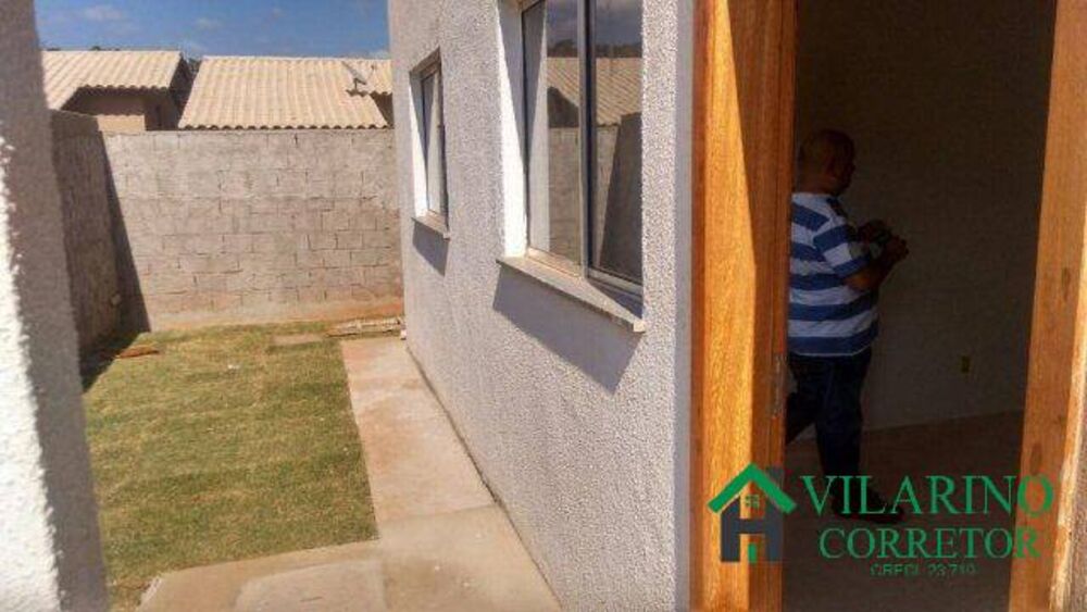 Apartamento à venda com 2 quartos, 75m² - Foto 1