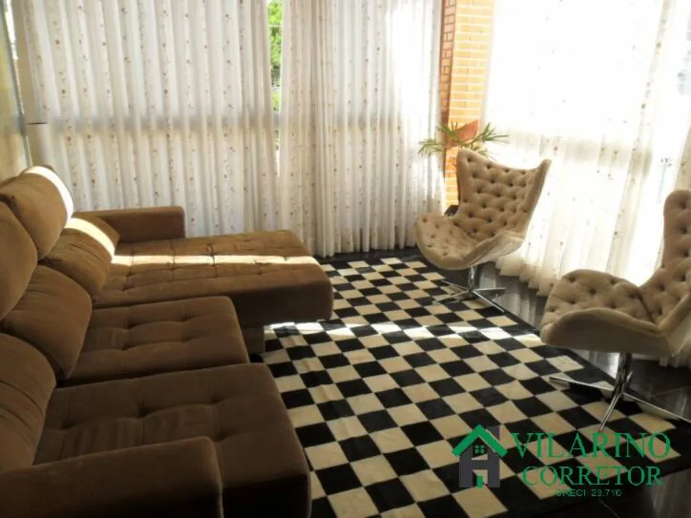 Casa, 7 quartos, 340 m² - Foto 1