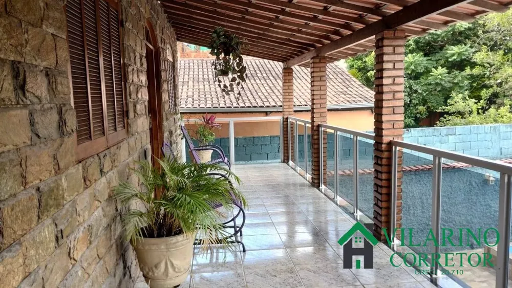 Casa à venda com 3 quartos, 200m² - Foto 3