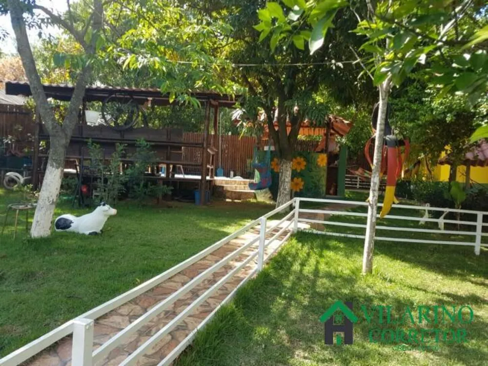 Chácara, 3 quartos, 875 m² - Foto 8
