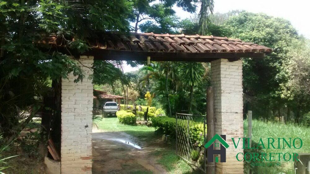 Sítio à venda com 3 quartos, 18m² - Foto 1