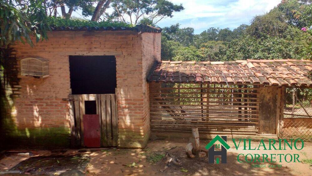 Sítio à venda com 3 quartos, 18m² - Foto 11