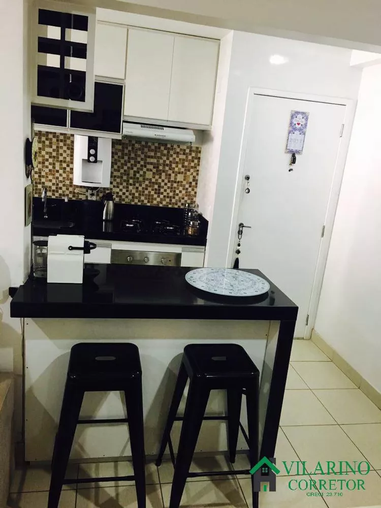 Apartamento à venda com 2 quartos, 45m² - Foto 4