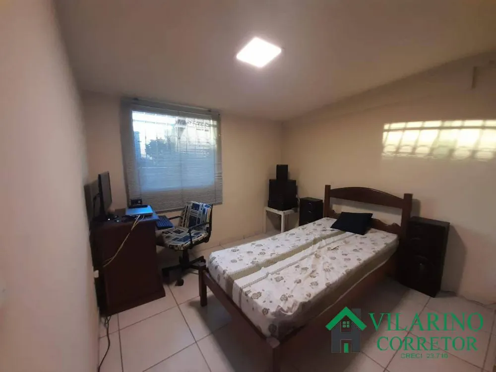 Casa, 4 quartos, 194 m² - Foto 1