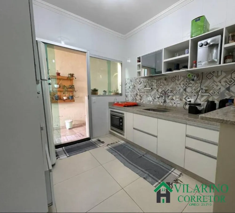 Casa, 4 quartos, 224 m² - Foto 3
