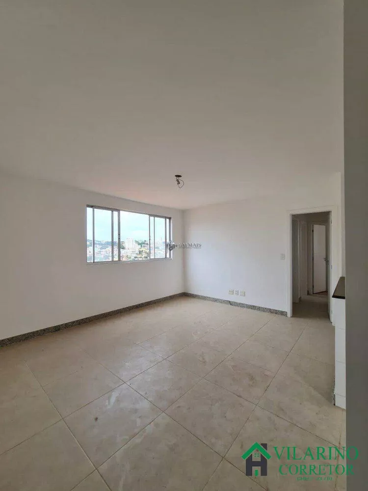 Apartamento à venda com 3 quartos, 73m² - Foto 4