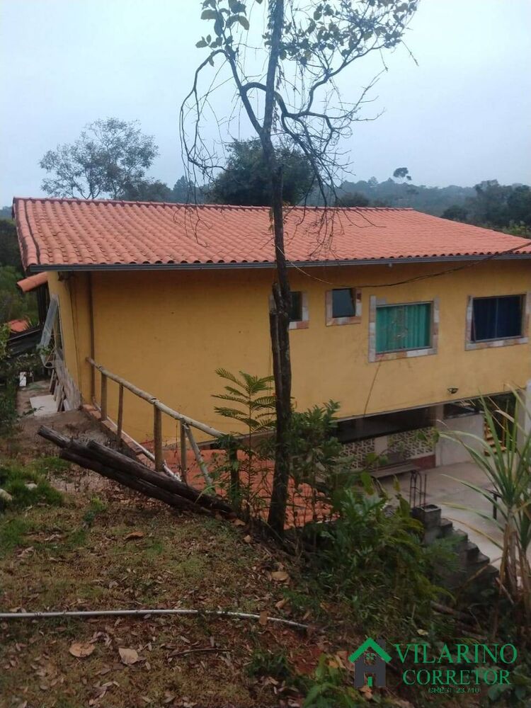 Casa, 3 quartos, 245 m² - Foto 2