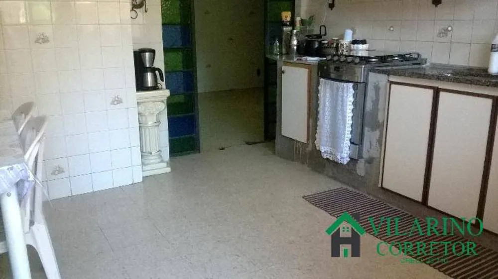 Casa, 4 quartos, 200 m² - Foto 4
