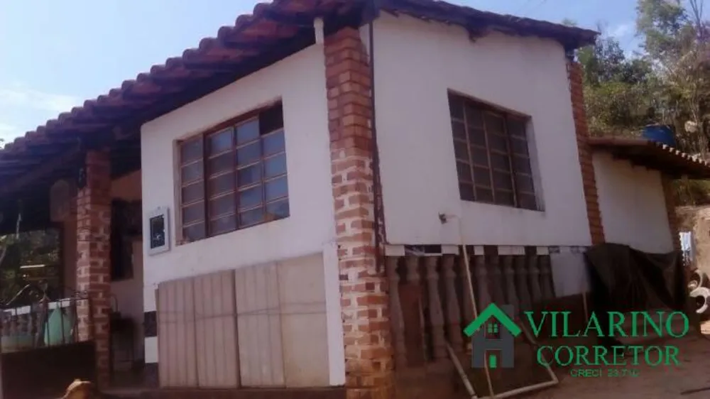 Chácara, 3 quartos, 1300 m² - Foto 1