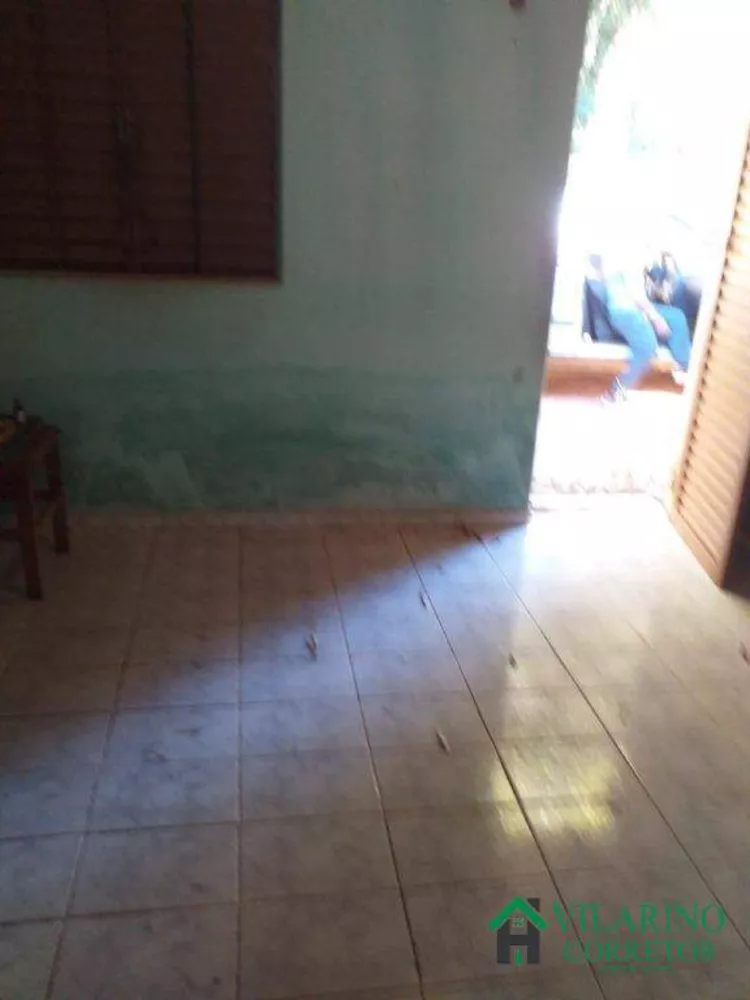 Fazenda à venda com 3 quartos, 80m² - Foto 2