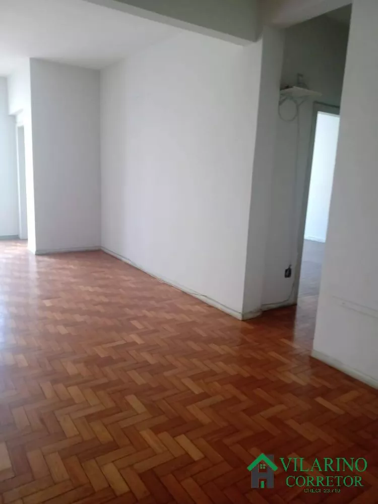 Apartamento à venda com 3 quartos, 136m² - Foto 2