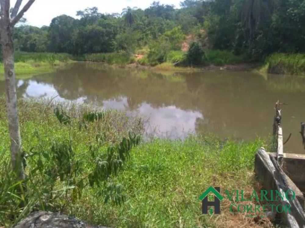 Fazenda à venda com 4 quartos, 200m² - Foto 1