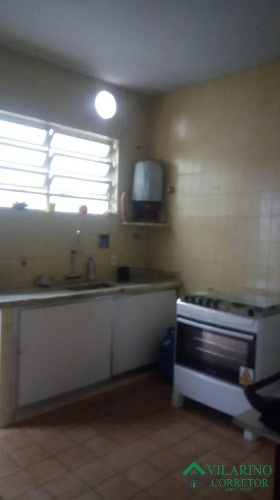 Casa, 4 quartos, 293 m² - Foto 2