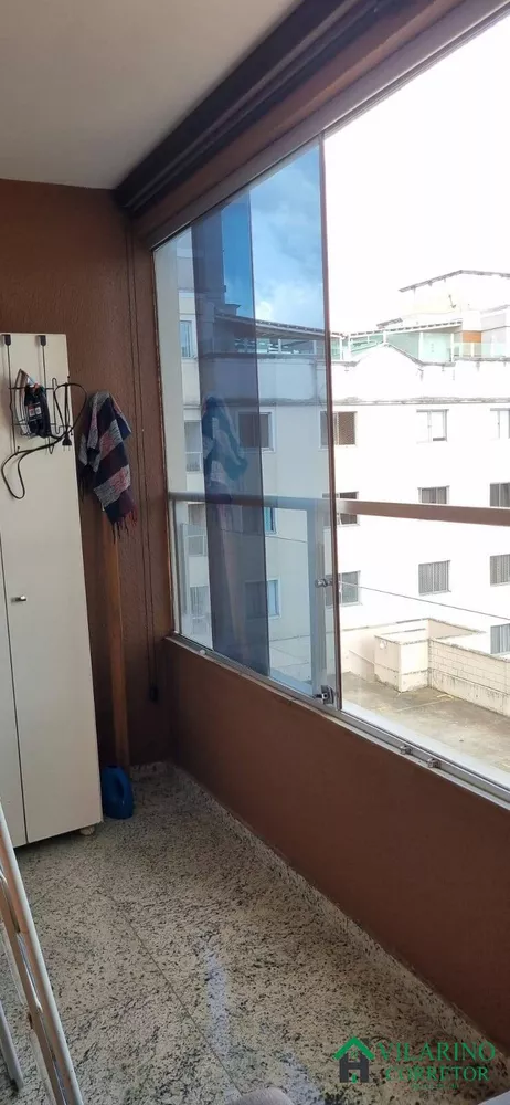 Apartamento à venda com 3 quartos, 68m² - Foto 4