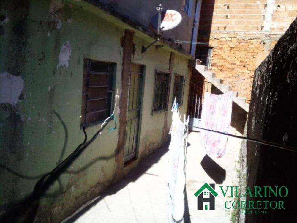 Sobrado, 8 quartos, 370 m² - Foto 1