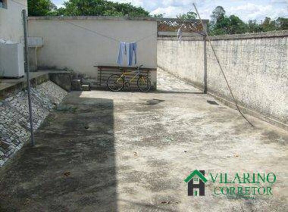 Casa, 2 quartos, 300 m² - Foto 1