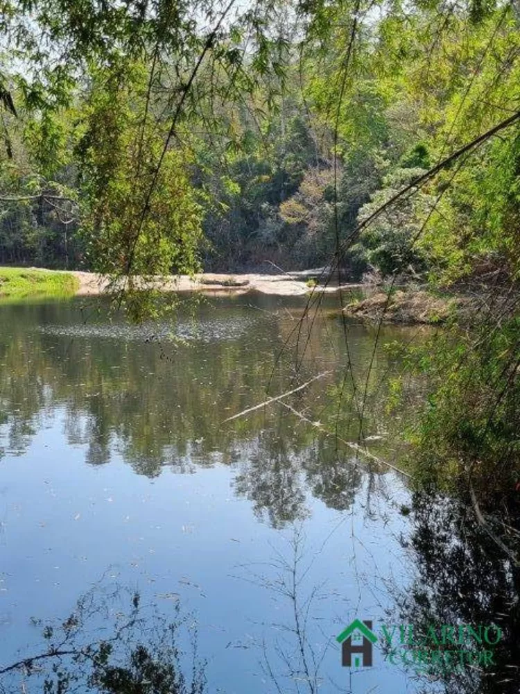 Fazenda à venda com 8 quartos, 500m² - Foto 3