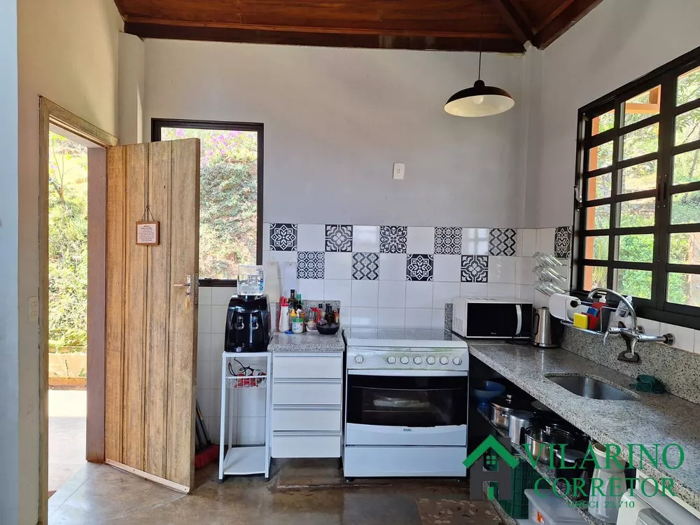 Casa de Condomínio à venda com 5 quartos, 500m² - Foto 4