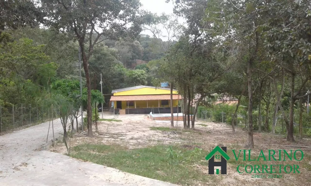 Fazenda à venda com 3 quartos, 3500m² - Foto 1