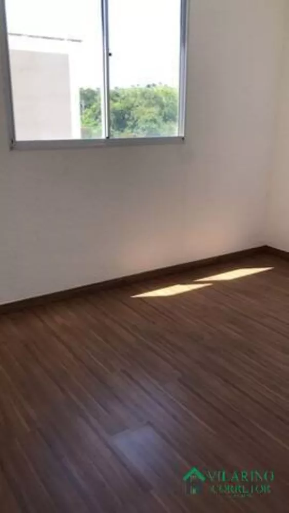 Apartamento à venda com 2 quartos, 45m² - Foto 2