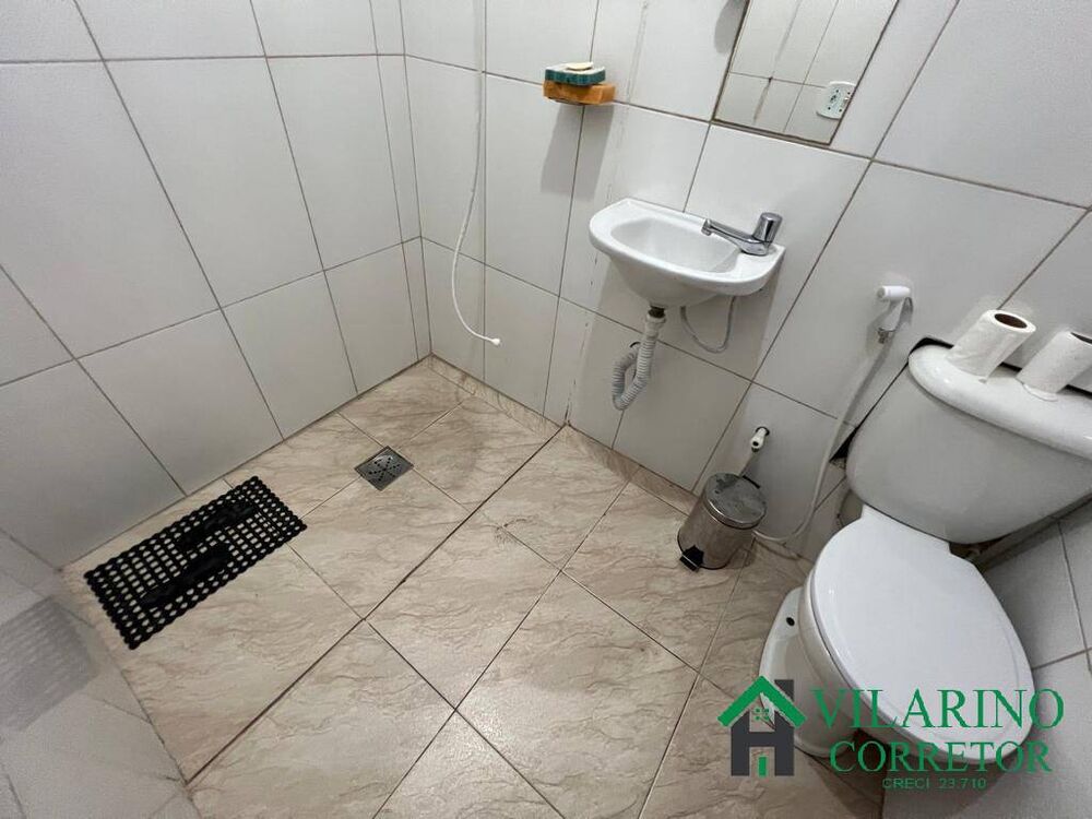 Casa à venda com 3 quartos, 330m² - Foto 4
