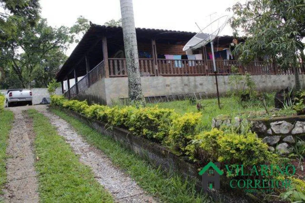 Casa, 5 quartos, 223 m² - Foto 1