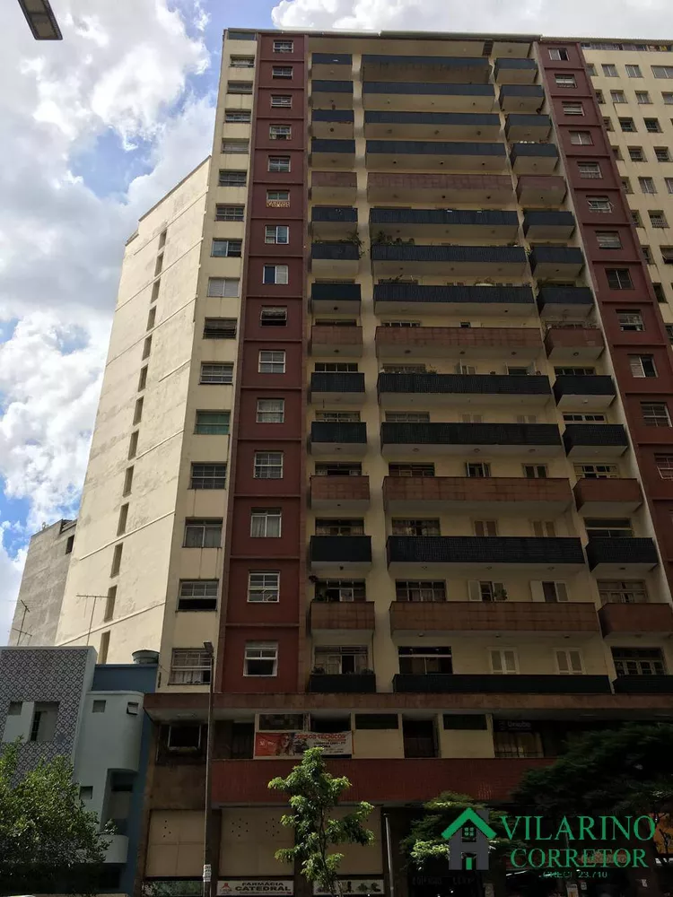 Apartamento à venda com 3 quartos, 127m² - Foto 1