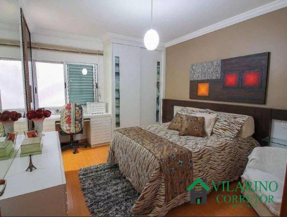 Apartamento à venda com 4 quartos, 180m² - Foto 1