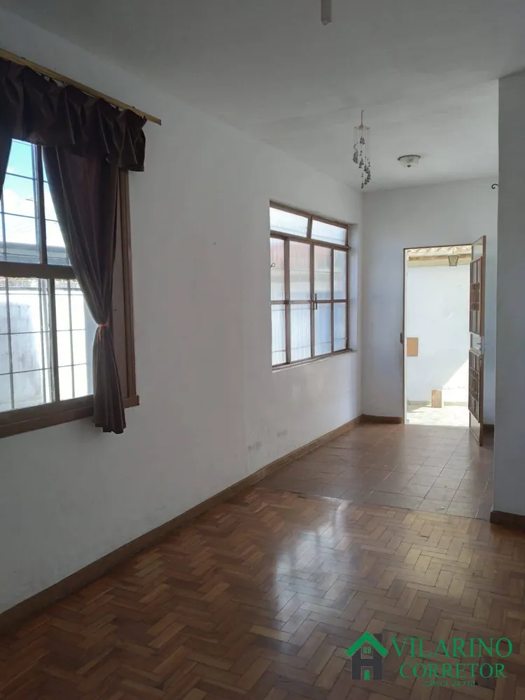 Casa, 6 quartos, 210 m² - Foto 7