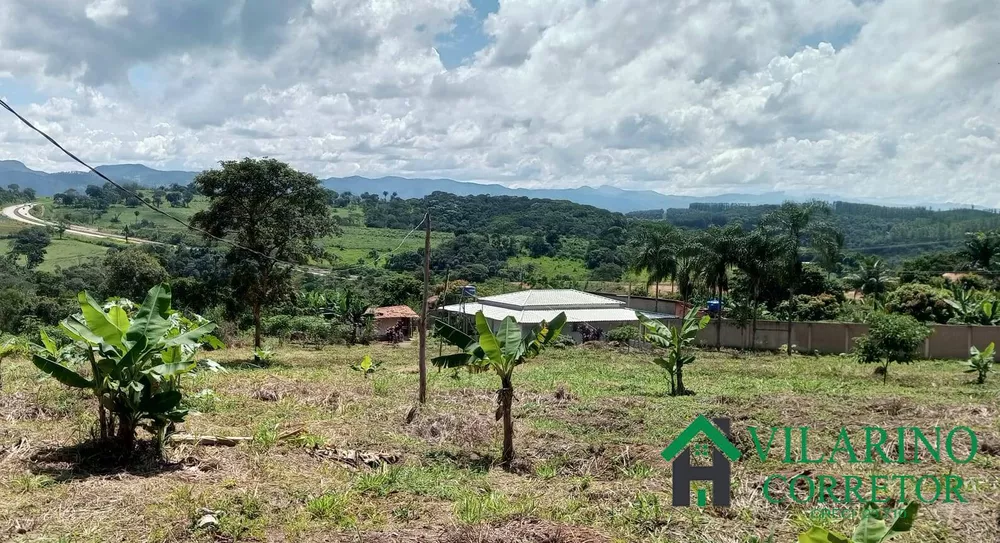 Fazenda à venda com 2 quartos, 190m² - Foto 2