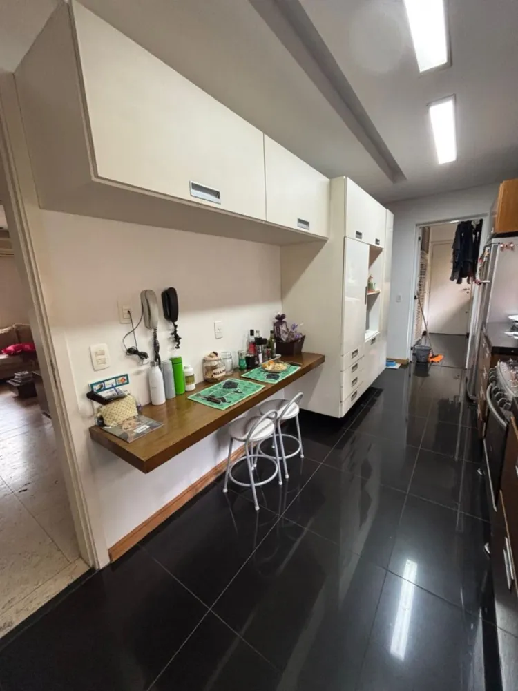 Apartamento, 3 quartos, 132 m² - Foto 1